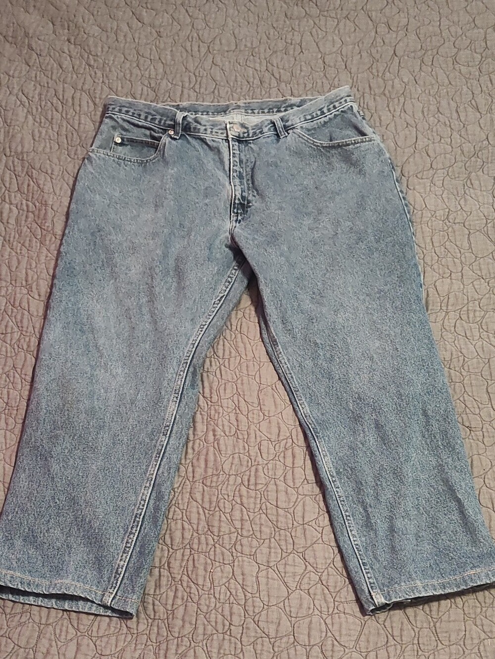 Wrangler Men's Denim Blue Jeans Size 38x29 (Actual 35x26) - Good Used